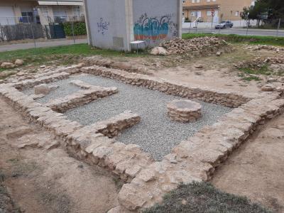 090421 Treballs de consolidació jaciment Mota de Sant Pere (2).jpg